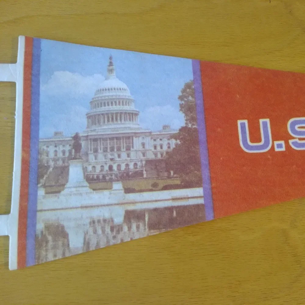 Vintage 60s U.S. Capitol Washington D.C. Pennant Flag 24